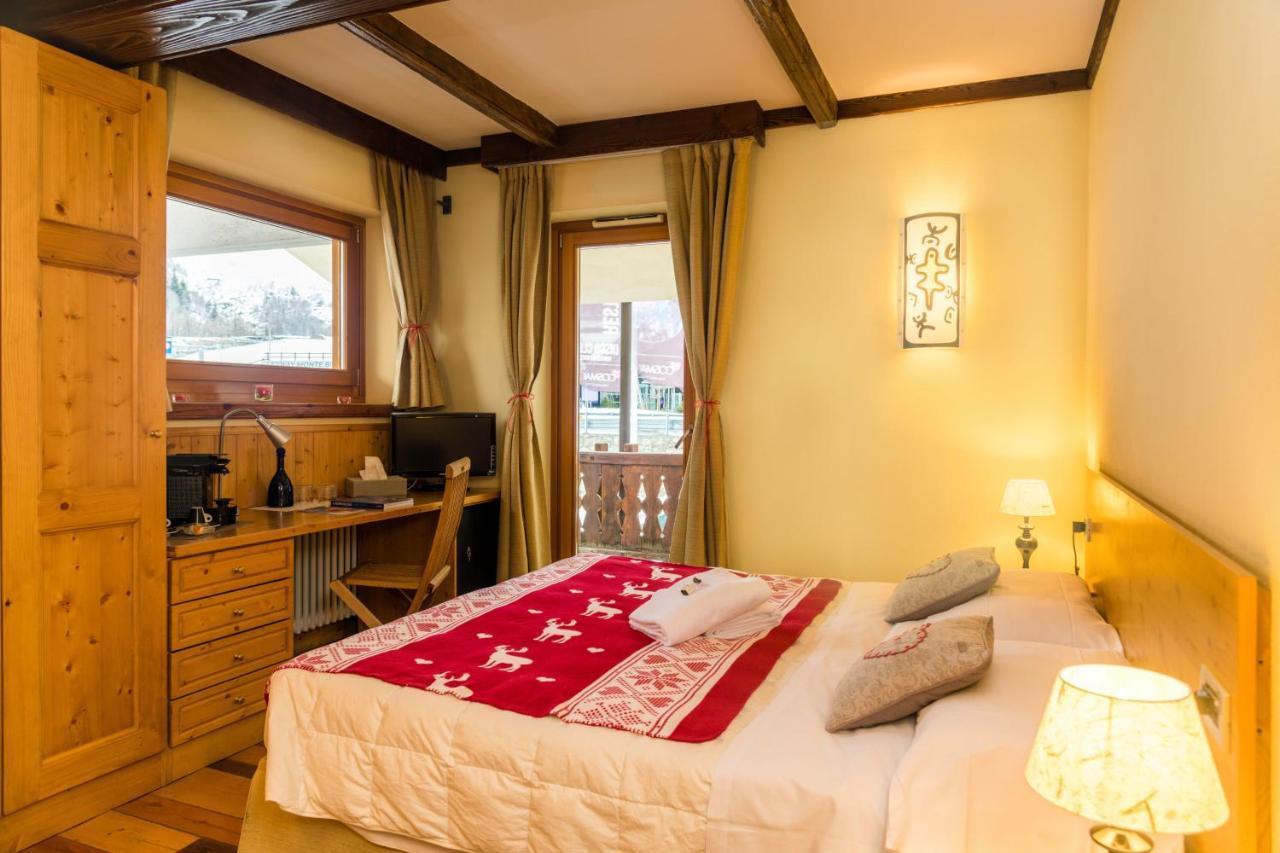 Shatush Hotel 库马约尔 外观 照片